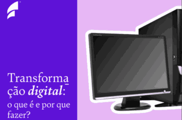 Tela de computador com a frase transformação digital visível.